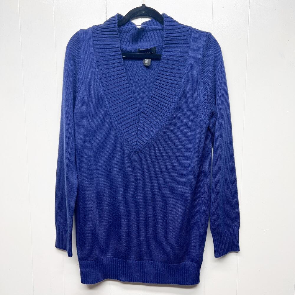 Attention V-Neck Long Sleeve Pullover Women's Sweater Size Large